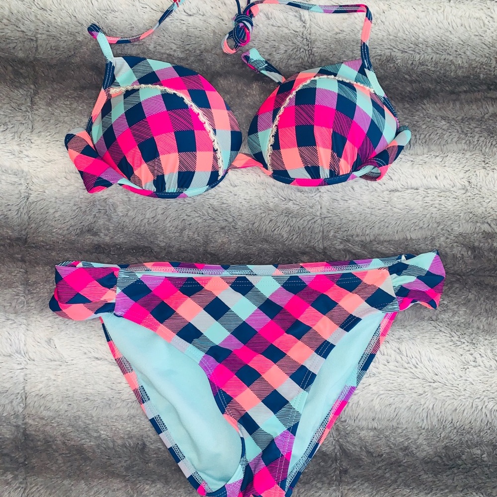 Bathing suit